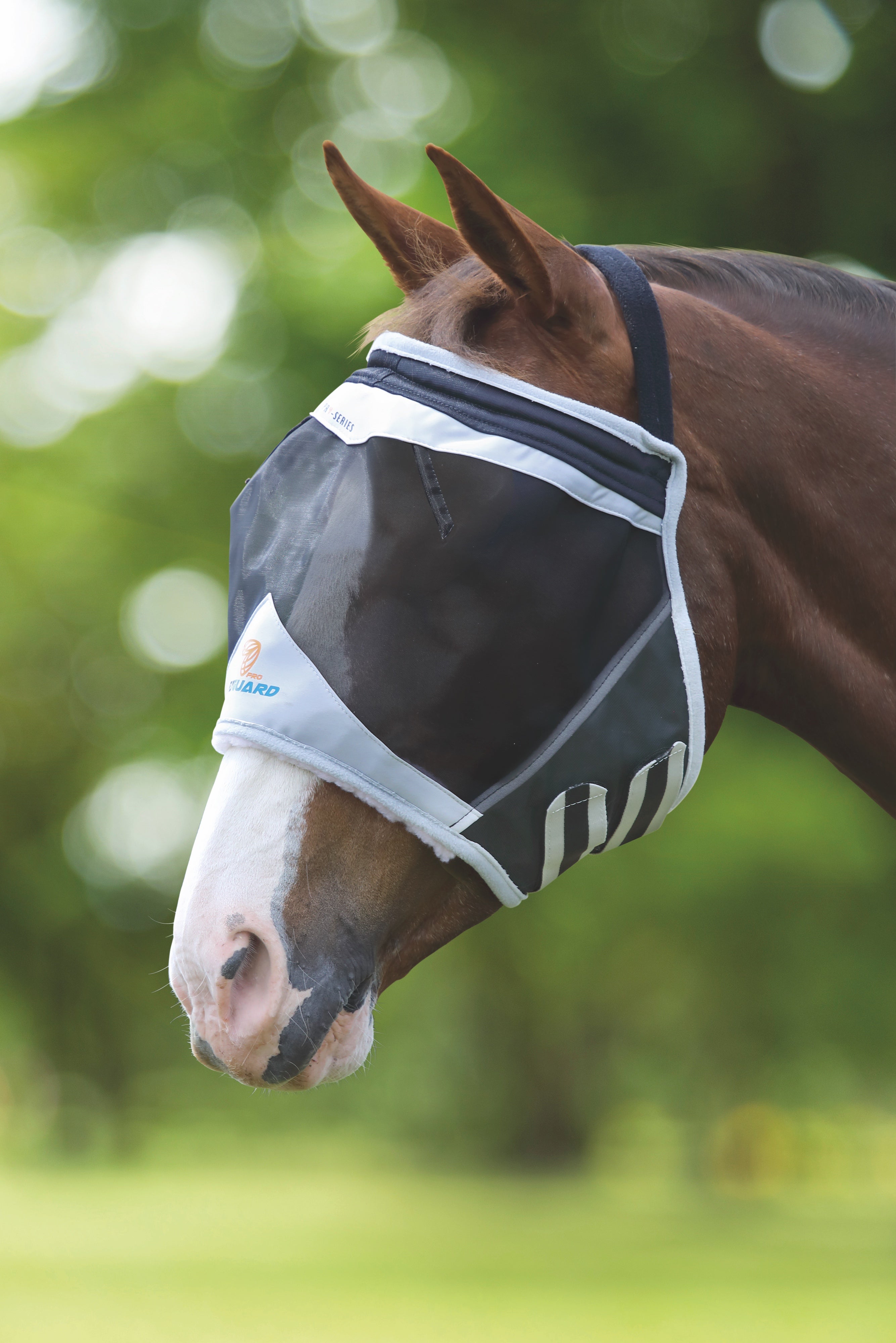 FlyGuard Pro Fine Mesh Earless Fly Mask